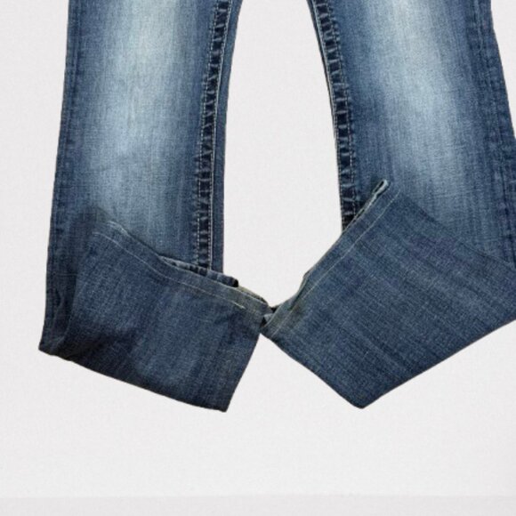 Miss Me Embellished Medium Wash Boot Cut Jeans Size 29 - Picture 4 of 11